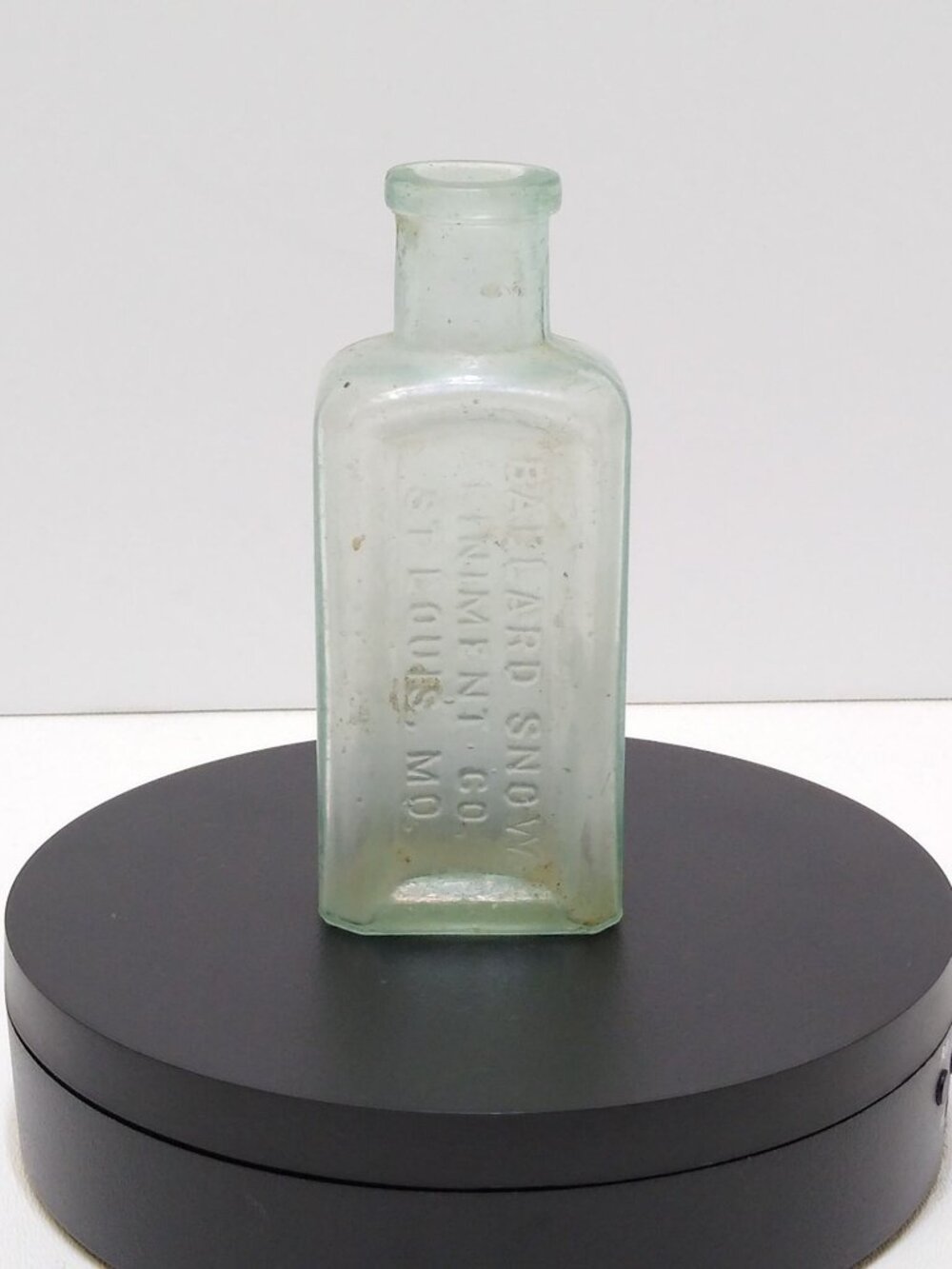 Ballard Snow Liniment Antique Medicine Bottle Clear Glass Circa 1910 Collectible